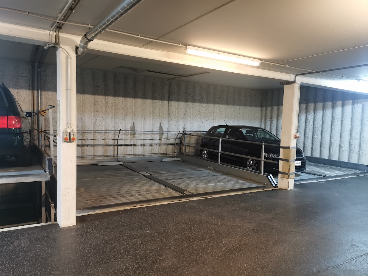 Garage Ottakring garage image