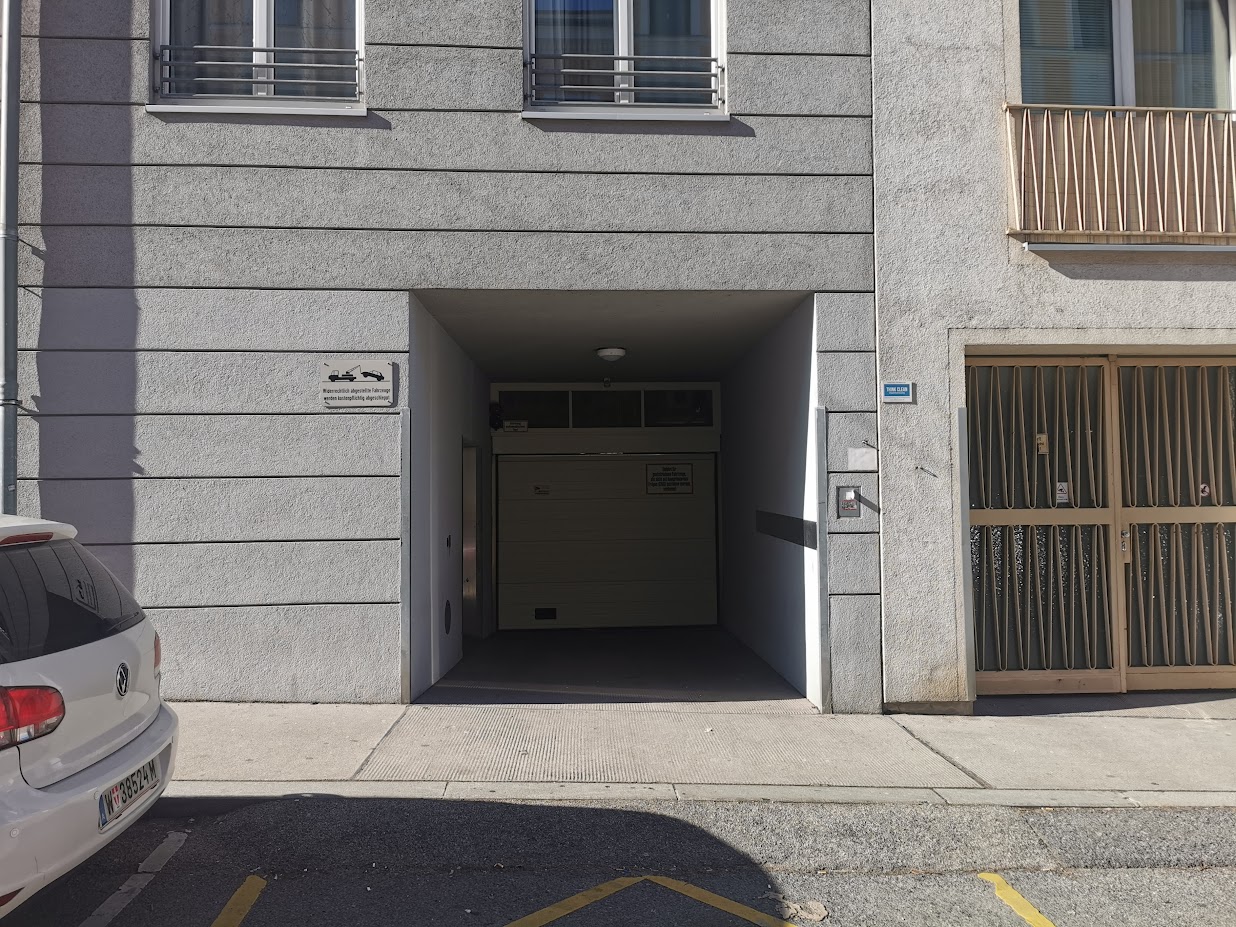 Garage Ottakring Garagenbild