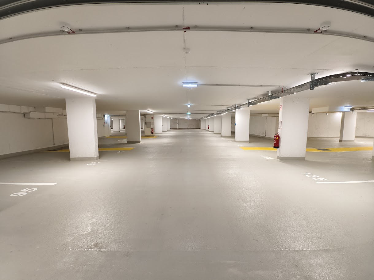 Garage Stockerau Garagenbild