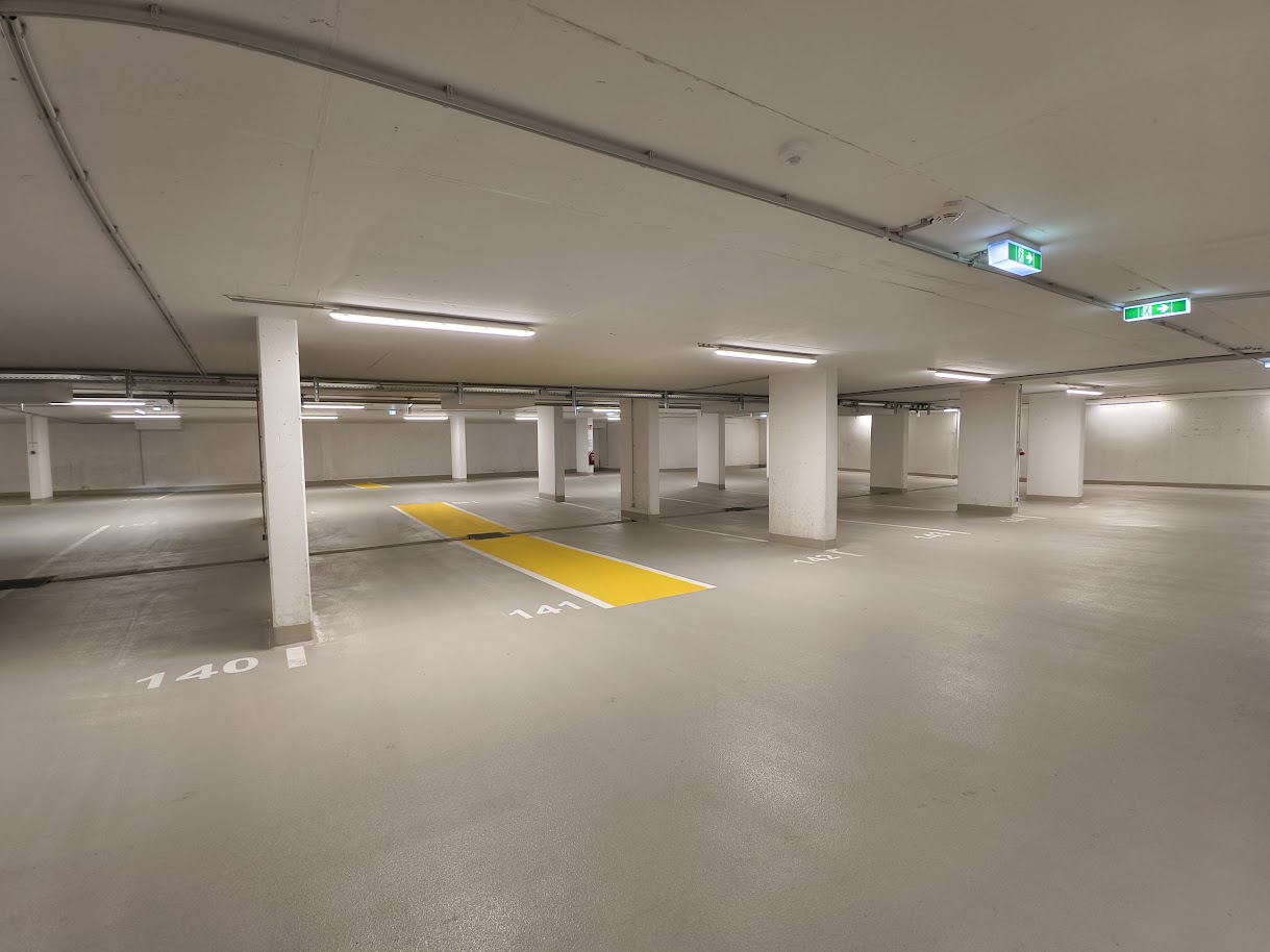 Garage Stockerau Garagenbild