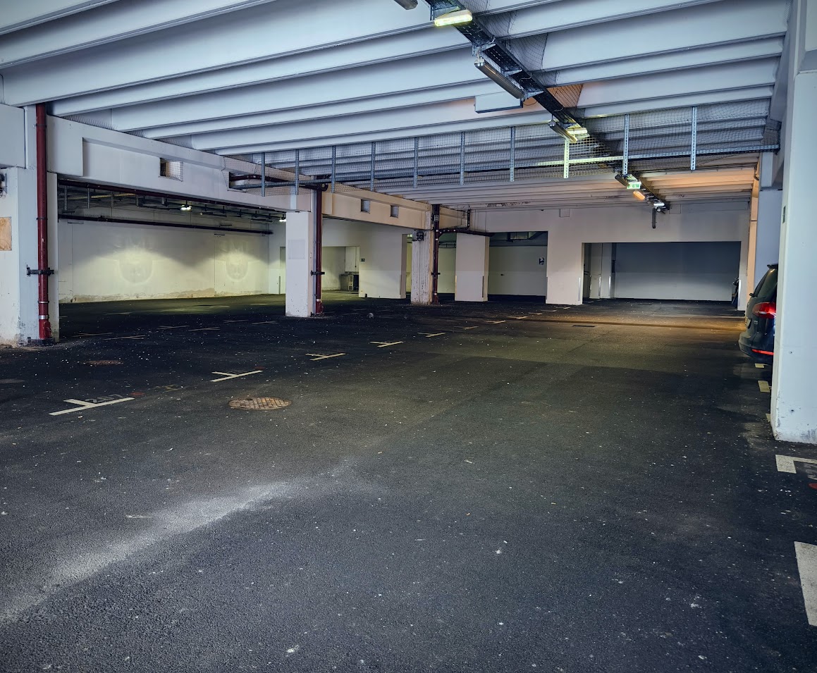 Garage Wolfganggasse garage image