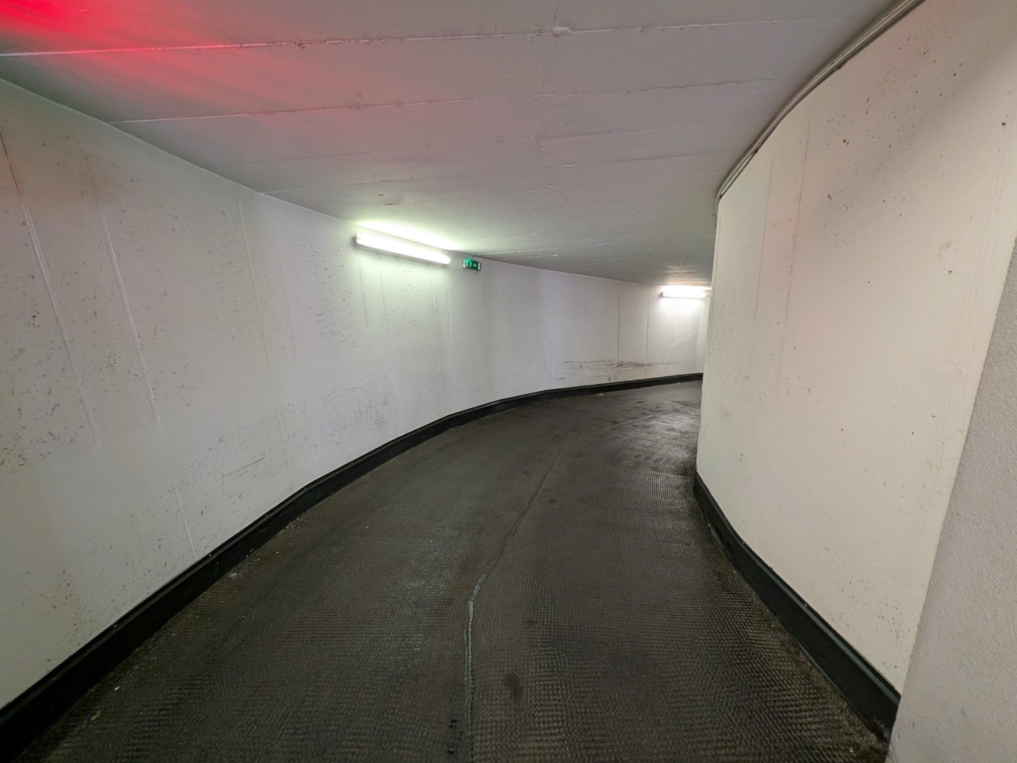 Garage Wien Hauptbahnhof garage image