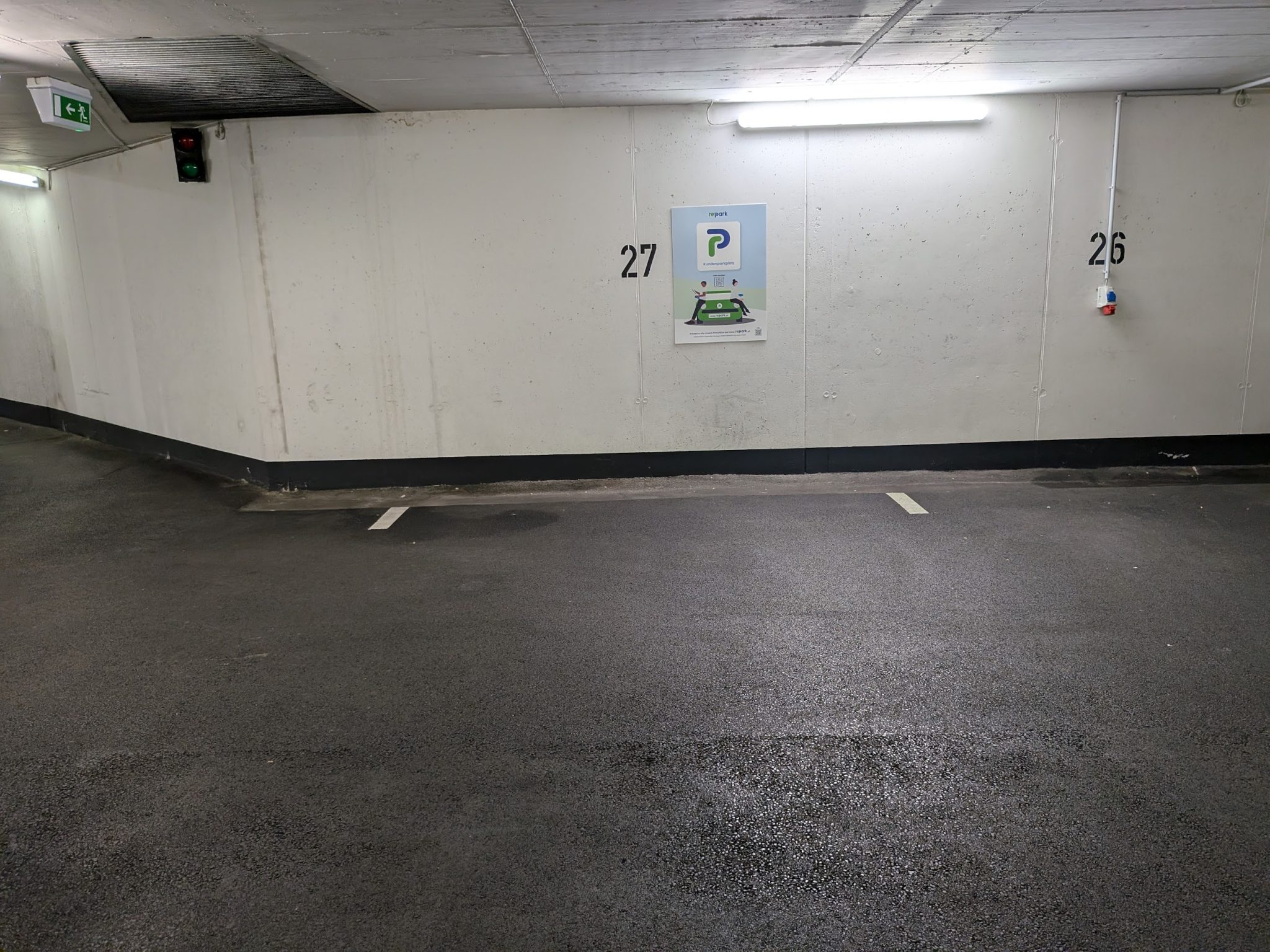 Garage Wien Hauptbahnhof entrance