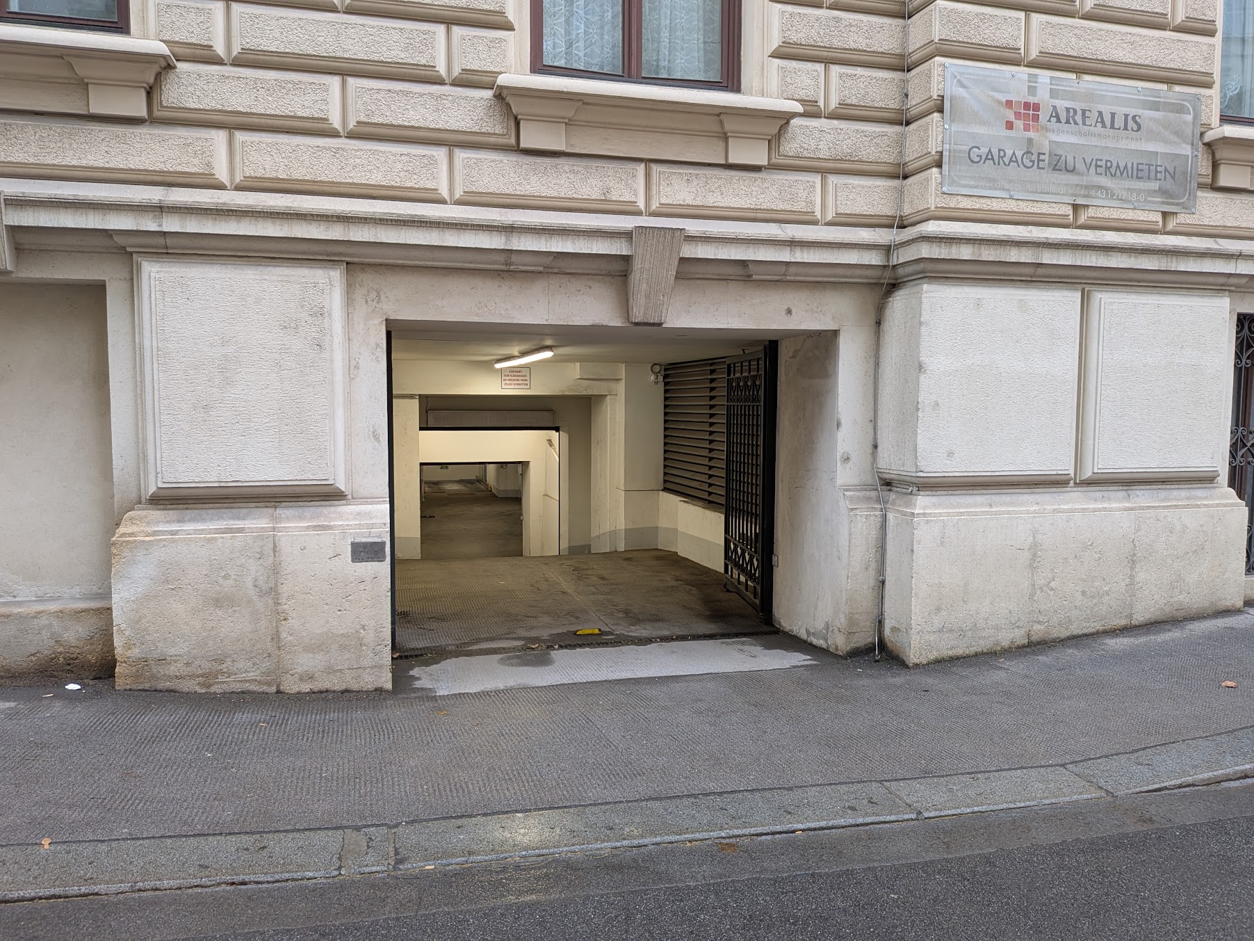 Garage Burgtheater entrance