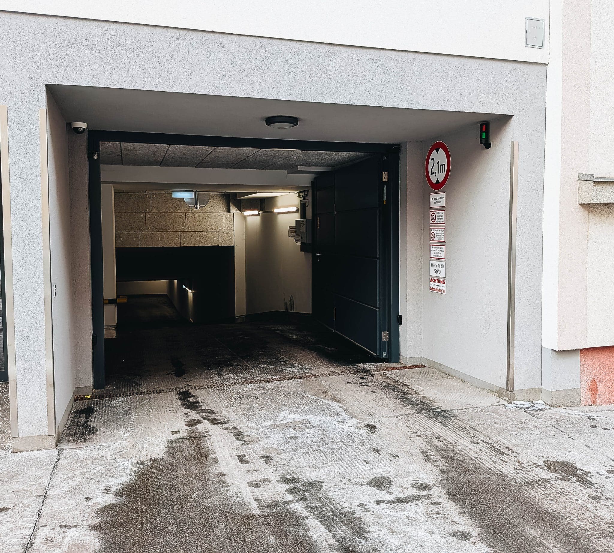 Garage Joachimsthalerplatz Einfahrt