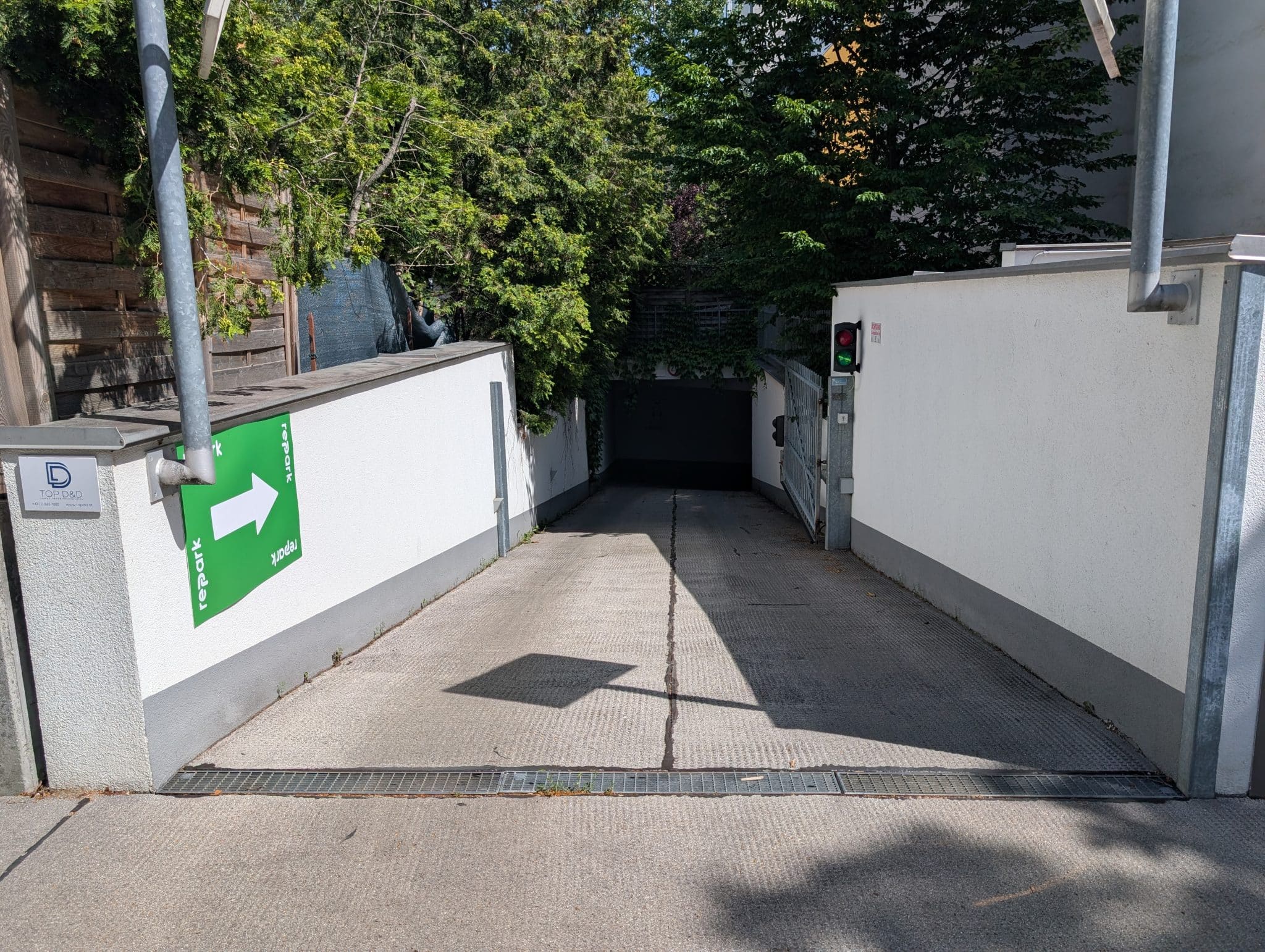 Garage Kaasgrabengasse entrance